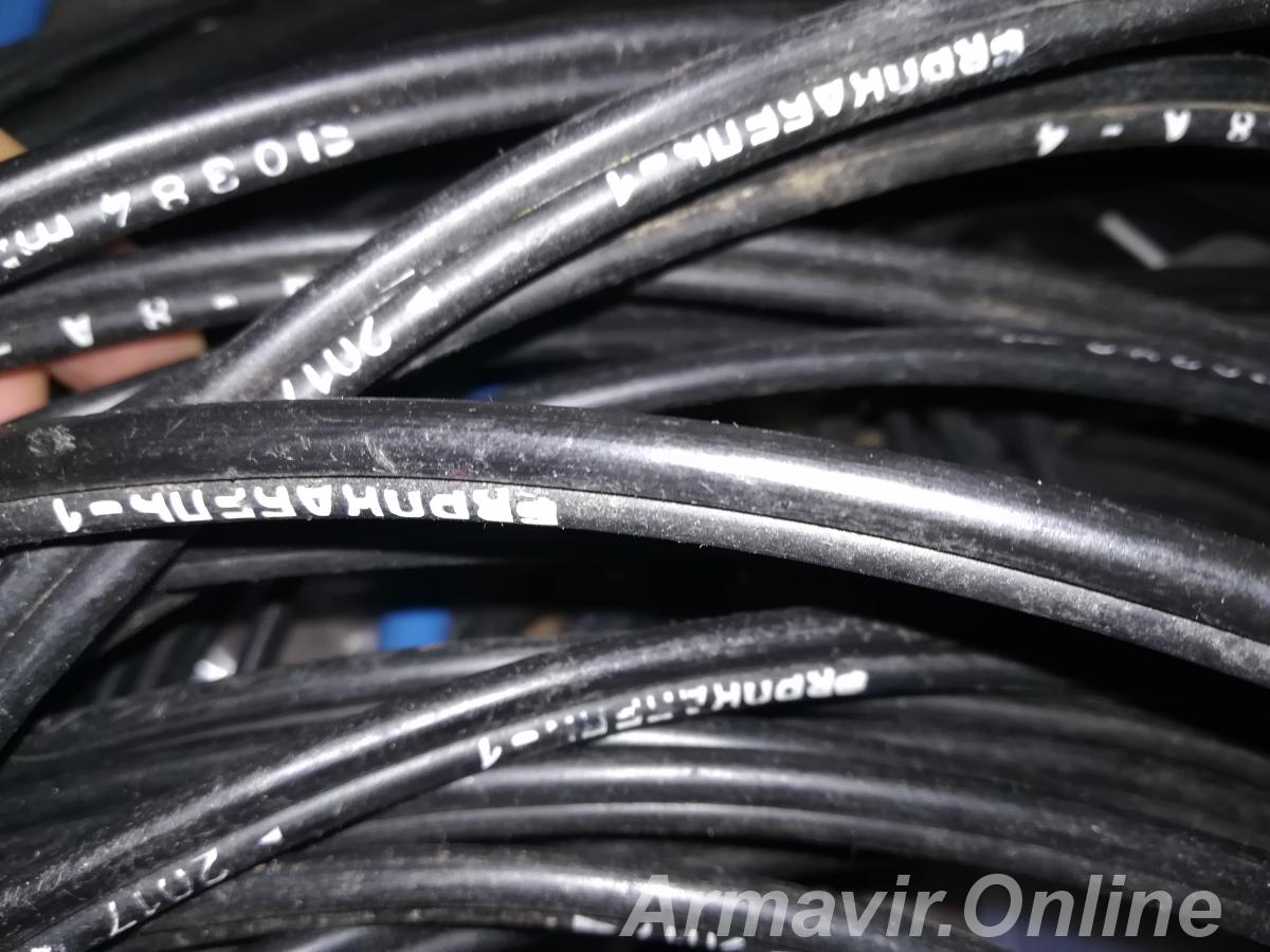 Продаем оптоволокно на барабанах Армавир