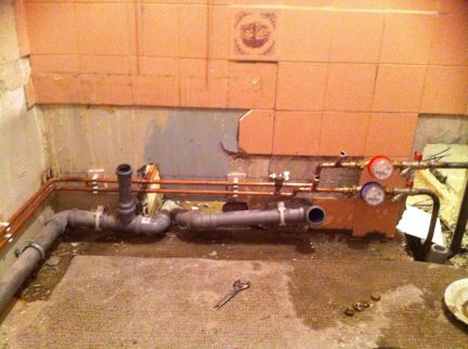 Сантехник с бесплатным вызовом на дом  Армавир