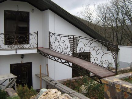 Металлоизделия  Армавир