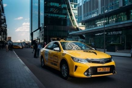 Водитель в такси  - купить на сайте объявлений Сочи онлайн