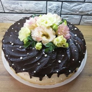 Торты на заказ, куличи, пирожное эскимо, капкейки  Армавир