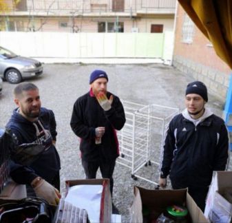 Грузчики, грузотакси в Геленджике  Армавир