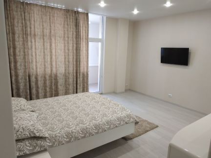 Ремонт квартиры, поклейка обоев в Симферополе  Армавир