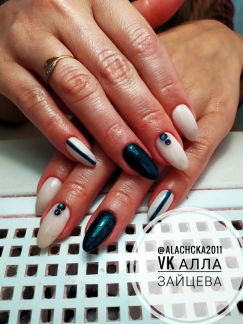 Маникюр Наращивание ногтей  Армавир