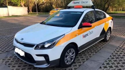 Требуется Водитель такси  - купить на сайте объявлений Сочи онлайн