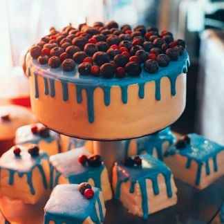 Торты и десерты под заказ  Армавир