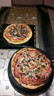 Пицца И шарлотка на заказ  Армавир