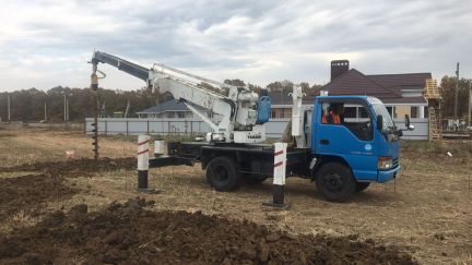 Услуги ямобура (буровой).Кран 3т. Автовышка (мехру  Армавир