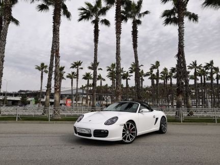 Прокат кабриолета Porsche Boxster В Сочи / аренда  Армавир