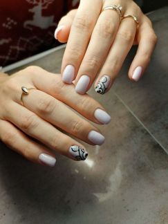 Наращивание/гель-лак/шеллак/маникюр/педикюр  Армавир