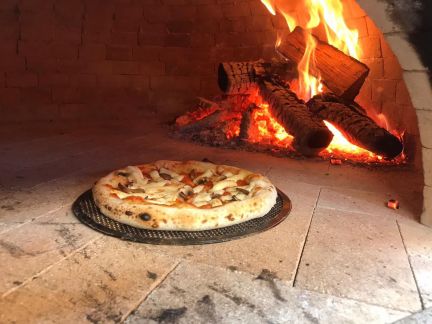 Требуется Пиццер  - купить на сайте объявлений Краснодар онлайн