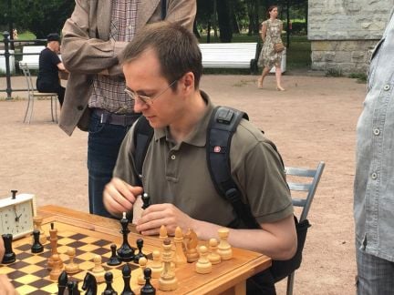 Тренер по шахматам, инструктор айкидо  Армавир