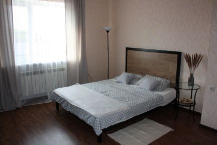 Дом 70м кв. на участке 4 сот.  Армавир