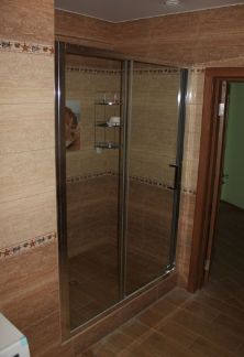 Установка душевых кабин и перегородок  Армавир