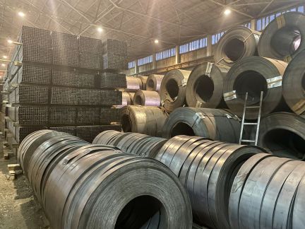 Сварщик на полуавтомат. Электрогазосварщик  - купить на сайте объявлений Краснодар онлайн