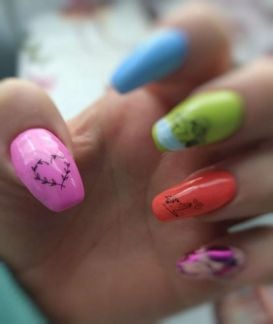 Наращивание ногтей,маникюр,стрижка  Армавир