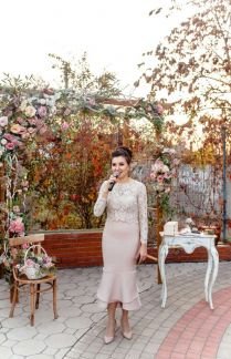 Ведущая праздников и церемонимейстер  Армавир