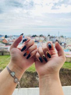 Маникюр, наращивание, педикюр  Армавир