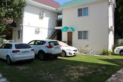 Комнаты в гостевом доме для летнего отдыха  Армавир