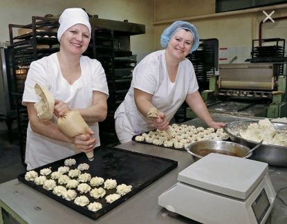 Кондитер формовщик печенья и булочек  - купить на сайте объявлений Краснодар онлайн