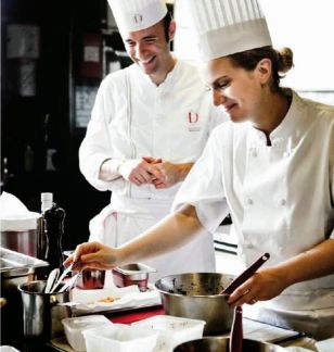 Повар на обеды и мероприятия  - купить на сайте объявлений Краснодар онлайн