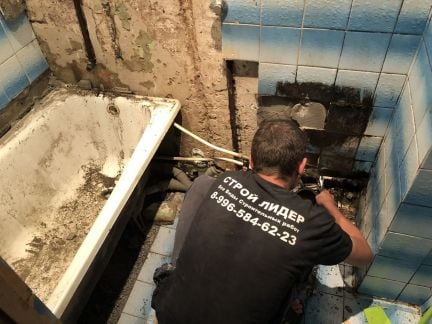 Услуги сантехника  Армавир