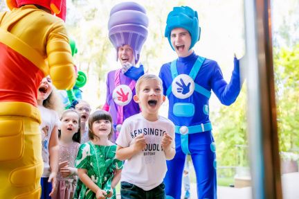 Аниматоры, шоу мыльных пузырей, световое шоу  Армавир