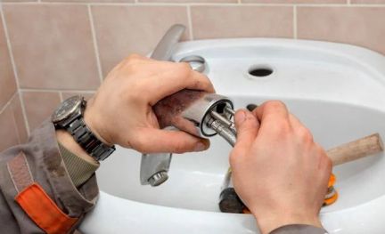 Сантехник  Армавир