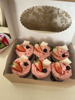 Торты и десерты на заказ  Армавир