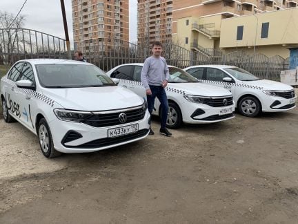 Водитель Яндекс Такси  - купить на сайте объявлений Краснодар онлайн