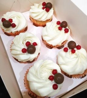 Капкейки на заказ  Армавир