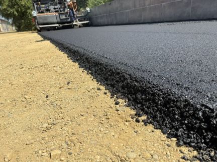 Асфальтирование, укладка асфальта по городу и краю  Армавир