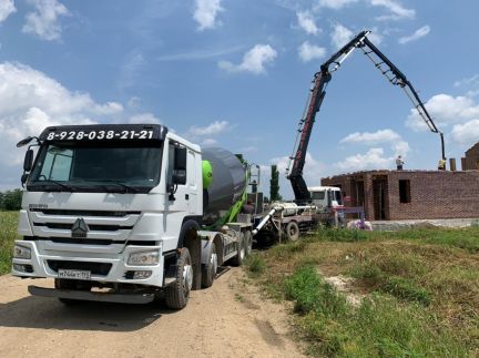 Услуги бетононасоса  Армавир
