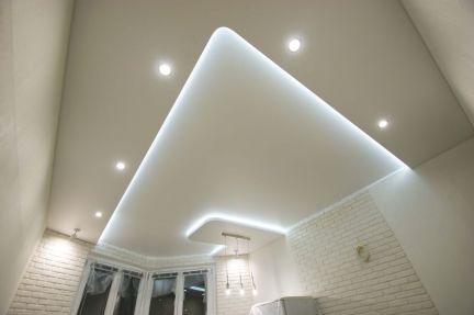 Натяжные потолки сатин  Армавир