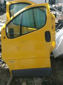 Передняя левая дверь Opel Vivaro 2008г  Армавир