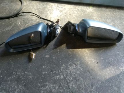 Зеркала Audi A4 B7 2007 год  Армавир