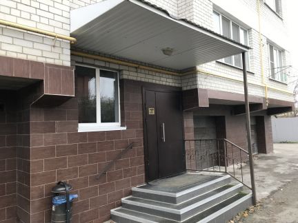 Продаю 2х комнатную квартиру, 73 м кв., 2/4 эт.  - купить на сайте объявлений Армавир онлайн