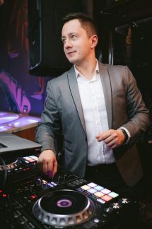 DJ Диджей на Ваш праздник и Ведущий на свадьбу  Армавир