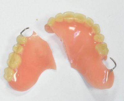 Ремонт и новые зубные протезы  - купить на сайте объявлений Армавир онлайн