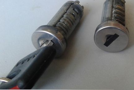 Личинки в двери на Калину  - купить на сайте объявлений Армавир онлайн