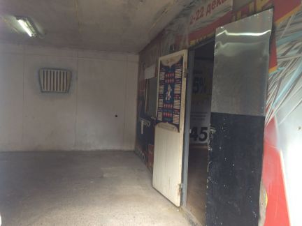 Сдам гараж, &gt, 30 м кв.  Армавир