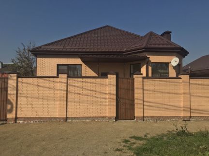 Дом 143 на участке 3.3 сот.  - купить на сайте объявлений Армавир онлайн