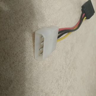 Переходник питания hdd с molex на SATA  Армавир