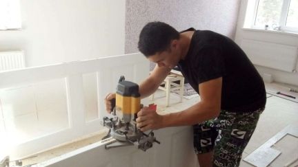 Качественная установка межкомнатных дверей в Анапе  Армавир