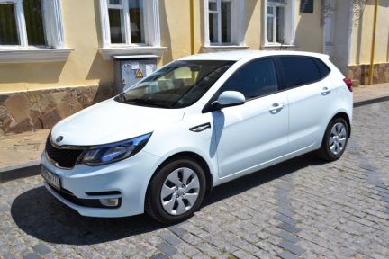 Прокат автомобилей в Евпатории  Армавир