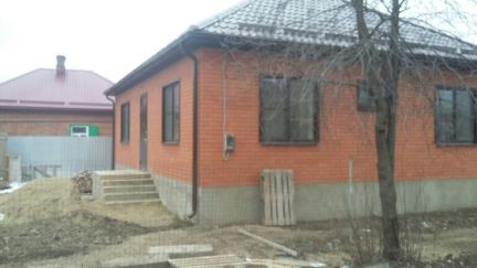 Дом 90 м? на участке 5 сот.  - купить на сайте объявлений Армавир онлайн
