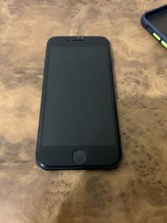 Телефон iPhone 8  - купить на сайте объявлений Армавир онлайн