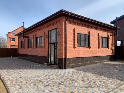 Дом 147 на участке 6  Армавир