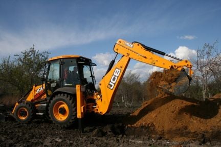 Экскаватор - погрузчик JCB  - купить на сайте объявлений Краснодар онлайн