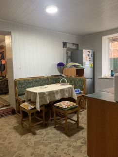 Дом 95 м кв. на участке 5 сот.  Армавир